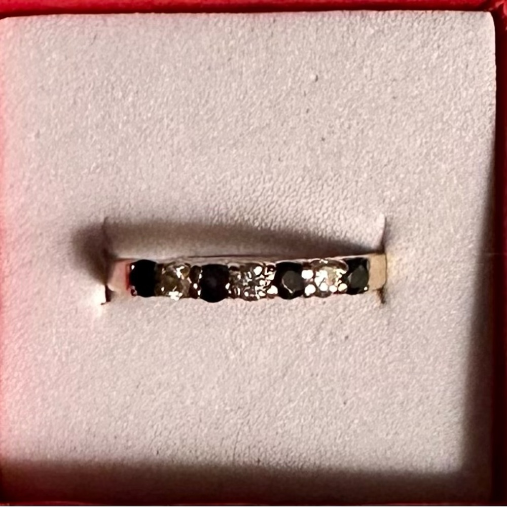 14k vintage solid gold band with diamonds & sapphires - Picture 5 of 10